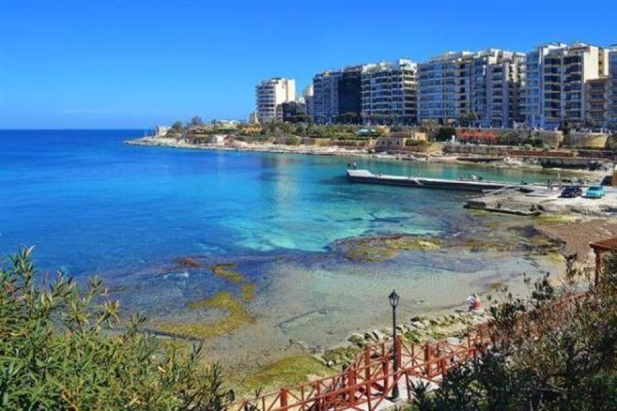 Seaside Oasis Your Own Private Getaway In St Julians Saint Julian's Exterior photo