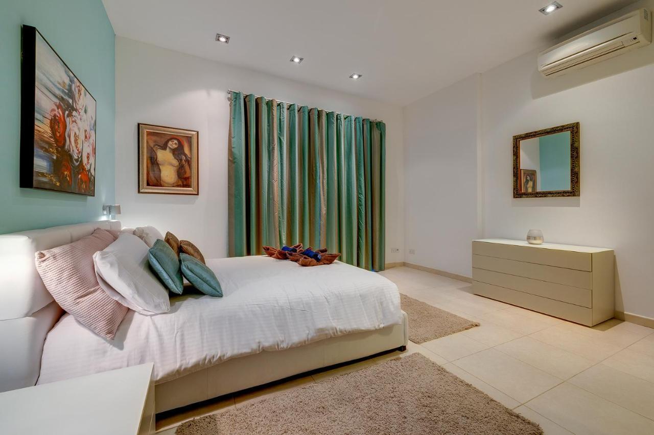 Seaside Oasis Your Own Private Getaway In St Julians Saint Julian's Exterior photo